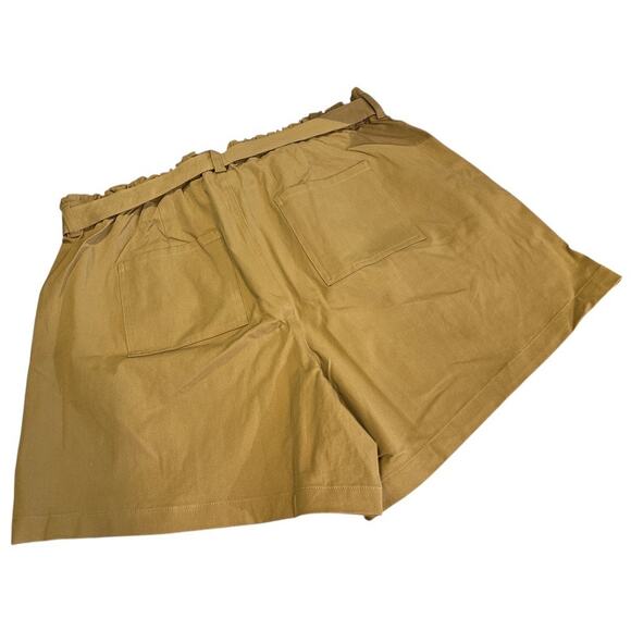 Universal Standard Tan Shorts NWT - Picture 3 of 16
